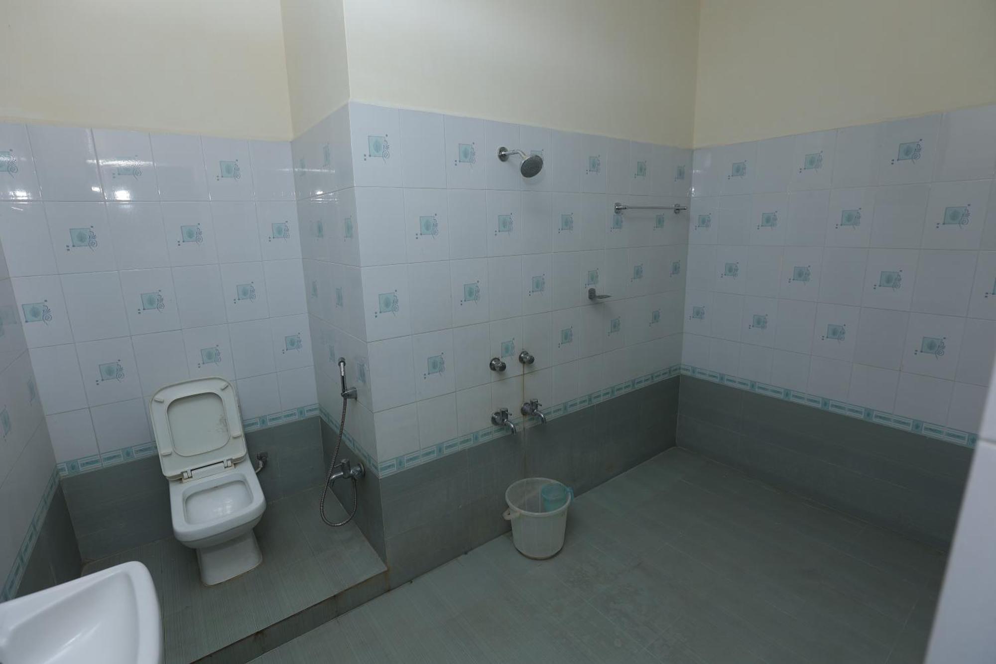 Happyhomes Porur -Near Rmz Software Park-Commerzone-Dlf It Sez Park -L&T Chennai Exterior foto